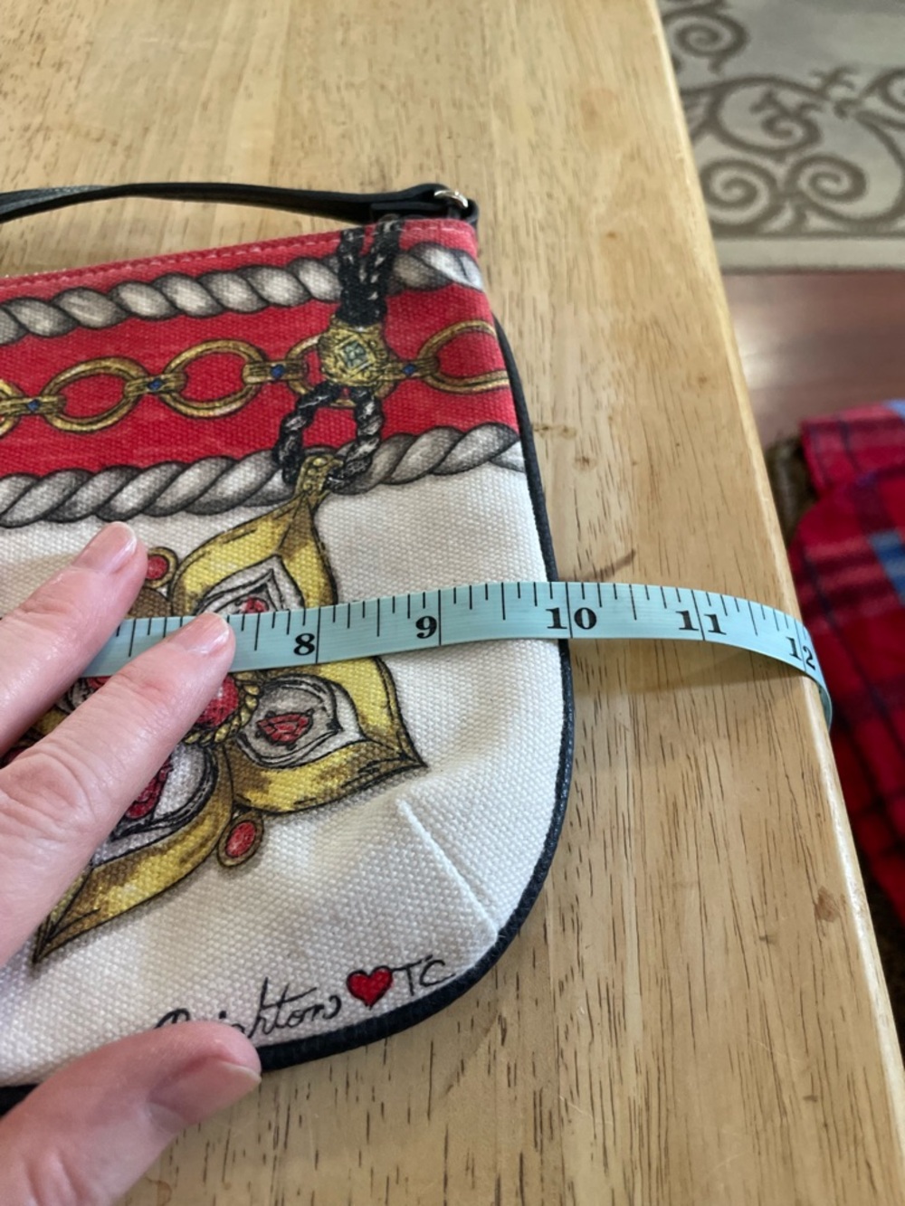 Brighton Glitter & Go Love Pouch crossbody bag purse Tom Clancy art zip closure - Picture 13 of 16